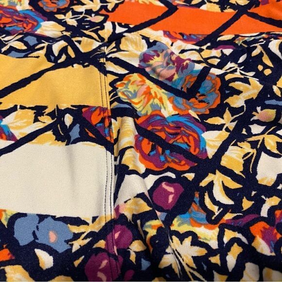 🌺3 for $30🌺LuLaRoe stretchy leggings, size XS. (PT10) - Picture 5 of 6